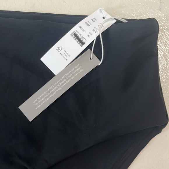 J crew Hallie bikini bottom in Classic Sculpt™ - Picture 6 of 10